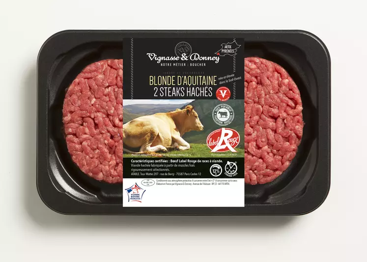 La filiale de Vivadour Vignasse & Donney vend en grande distribution des steaks hachés façon bouchère de blonde d'Aquitaine label Rouge. © Vignasse & Donney