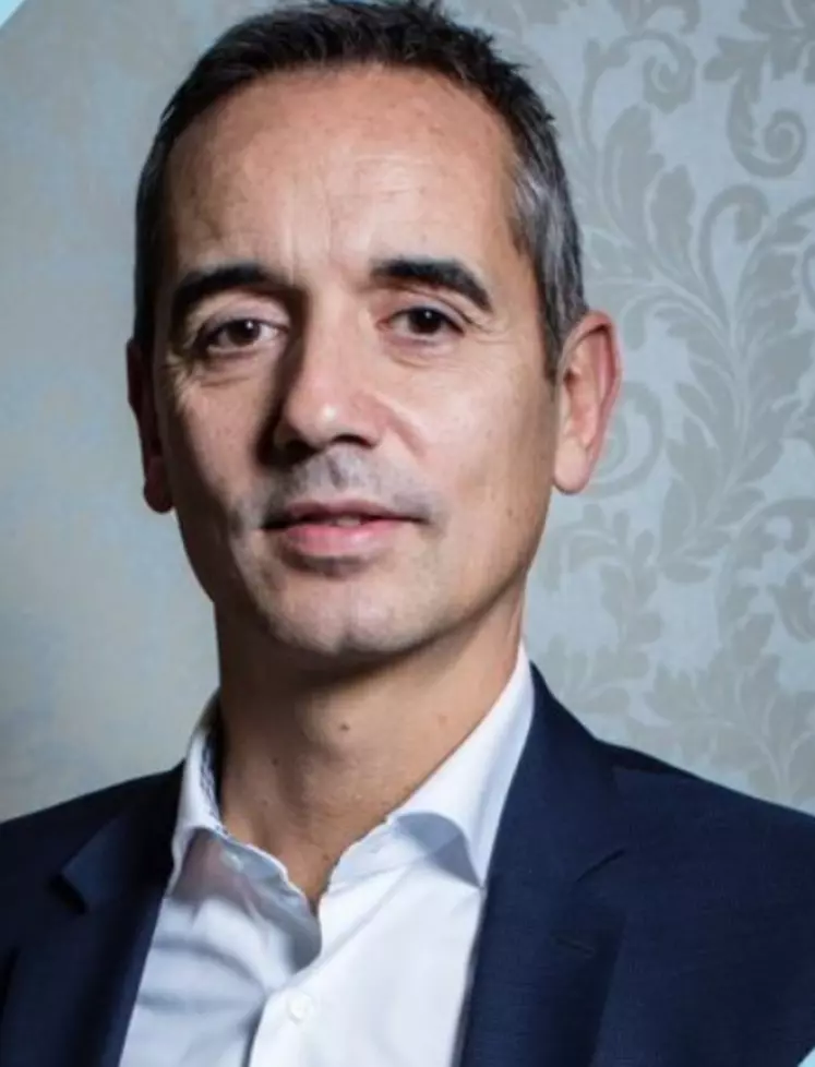 Arnaud Jobard est nommé directeur commercial food à Suntory Beverage & Food France.