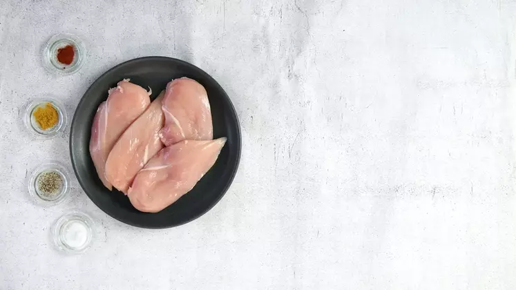 Poulet : les importations françaises se maintiennent