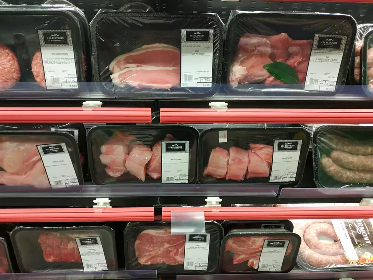 Au rayon viande, tous les prix augmentent en 2022 sauf ceux de la côte de porc