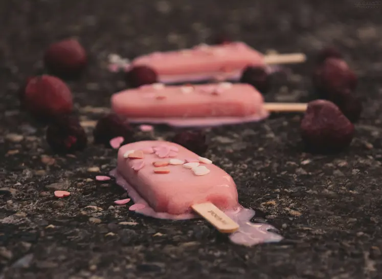 trois glaces rose