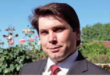 Sébastien Roustel est en charge du mastère 
spécialisé lait conçu en modules de façon à 
être accessible en formation continue.