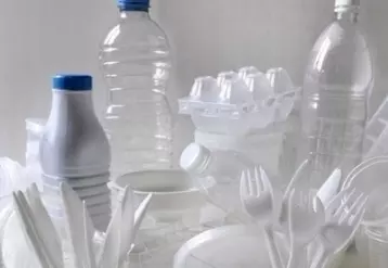 Les fabricants d'emballages plastique n'en oublient pas les objectifs d'économie circulaire du gouvernement.  © Inra