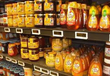 14 150 t de miel ont été vendues en hypers et supermarchés en 2019. © Marie-Annick Carré