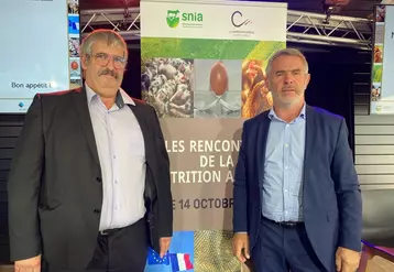 François Cholat, président du Snia, et Jean-Luc Cade, président de La Coopération agricole nutrition animale, lors des premières rencontres de la nutrition animale le 14 octobre 2021.
