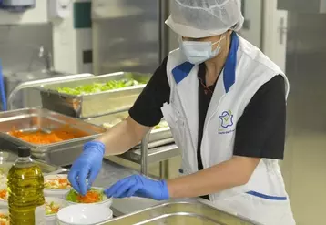 Près de 9 millions de repas sont servis chaque année par les 126 établissements engagés dans la démarche. © Région Hauts-de-France
