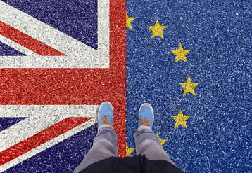 drapeaux UE et Grande-Bretagne