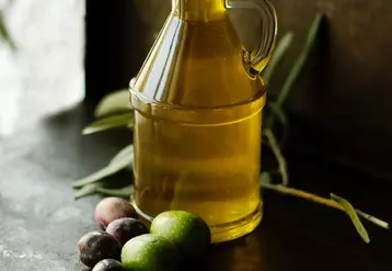 Les prix de l’huile d’olive continuent de s’envoler