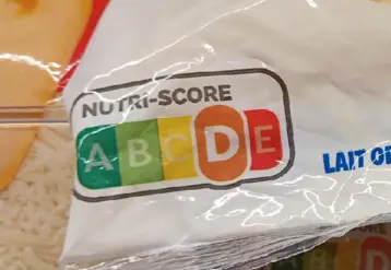 nutriscore sur emballage fromage rapé