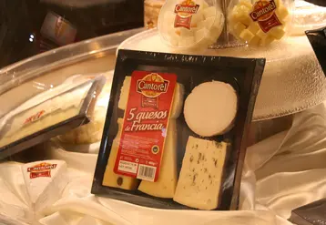 Plateau de fromage emballé