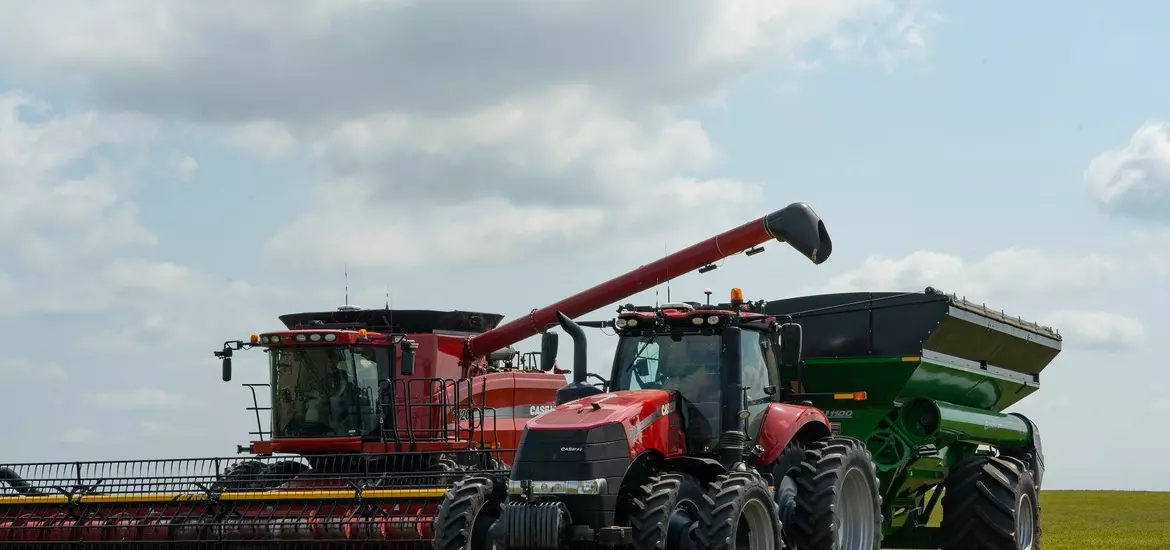 Suite au rachat de Raven, CNH a adapté la technologie des robots Dot Technology sur ses tracteurs et moissonneuses-batteuses.