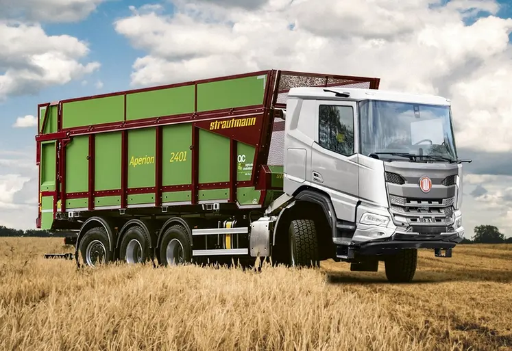 <em class="placeholder">Camion Tatra Phoenix avec caisse de transport Straumtmann Aperion 240</em>