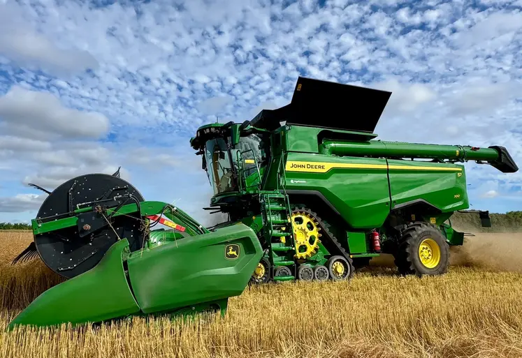 Moissonneuse-batteuse John Deere