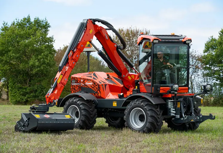 <em class="placeholder">Automoteur de débroussaillage K-Concept de Kuhn</em>