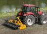 Herse rotative RMT d'Alpego au travail avec tracteur Case IH Maxxum 120