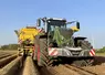 Tracteur Fendt 828 Vario et arracheuse de pommes de terre traînée deux rangs Ropa Keiler 2 L