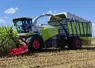 Ensileuse Jaguar articulée à trémie préparée par Mamut-Tech à l'ensilage de maïs