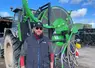 <em class="placeholder">Nicolas Guillou devant le nettoyeur de drains Sieger Drain-Jet WR de la Cuma vendéenne Inter-Rives </em>