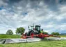 <em class="placeholder">Groupe de fauche Kuhn GMD 15030 sur un tracteur Fendt</em>