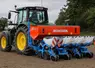 <em class="placeholder">Tracteur John Deere et semoir monograine Monosem ValoTerra 4 rangs </em>