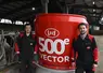<em class="placeholder">Alexandre et Pierre Lenormand, associés du Gaec du Bignon en Mayenne, devant le 500e robot d'alimentation Lely Vector en service en France </em>