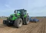 <em class="placeholder">Tracteur Deutz-Fahr 8310 TTV avec déchaumeur à dents Lemken</em>