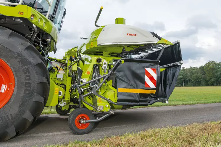 Claas bec ensileuse Orbis 900 Réussir Machinisme