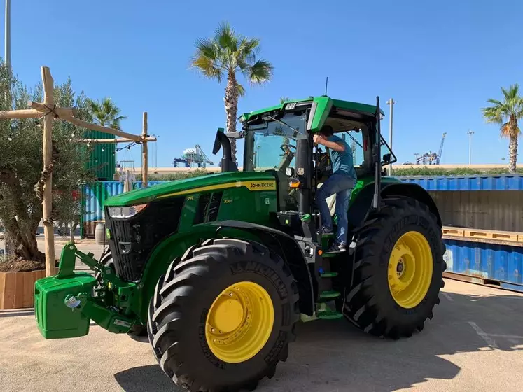 John Deere 7R 2019 Réussir machinisme