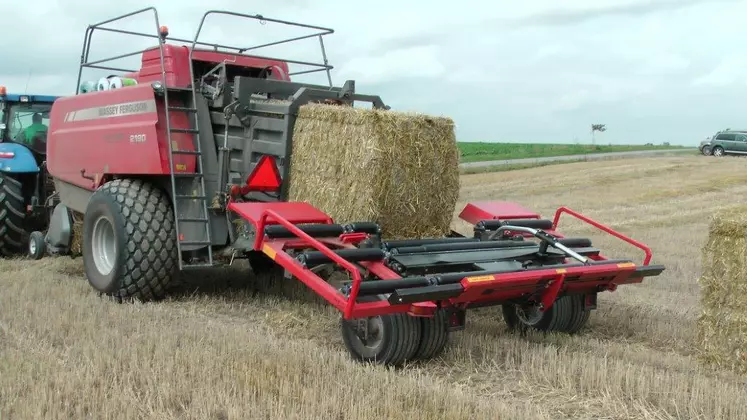 Groupeur de balles Réussir machinisme