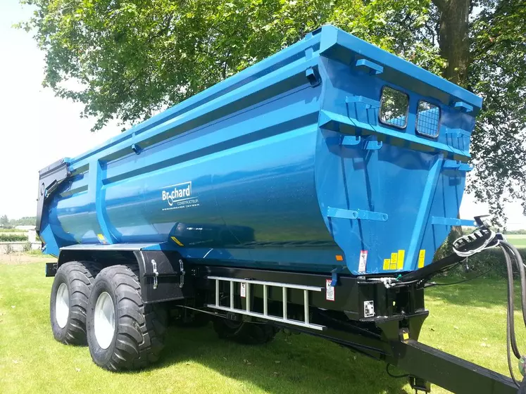 Benne Brochard Constructeur - rachat par Fliegl