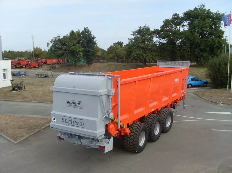 Epandeur fumier Brochard Constructeur - rachat Fliegl