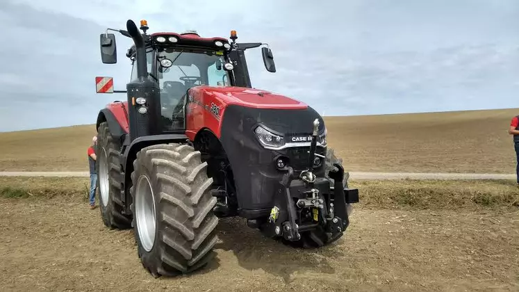 Tracteur Case IH Magnum AFS Connect Réussir Machinisme