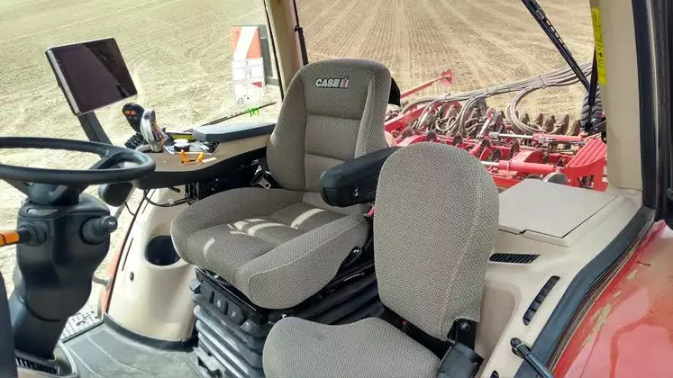 Tracteur Case IH Magnum AFS Connect Réussir Machinisme