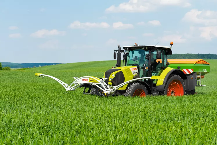 Le capteur Isaria de l’allemand Fritzmeier est commercialisé en France par Claas sous le nom de Crop Sensor et par les réseaux Case IH et New Holland sous l’appellation CropXplorer.