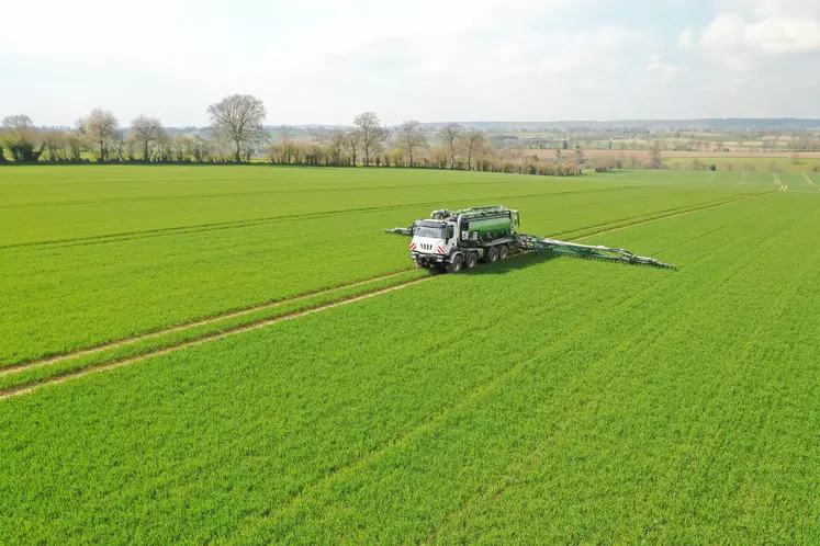 Camtrac Automoteur d'épandage Telegonflage Normair Réussir machinisme