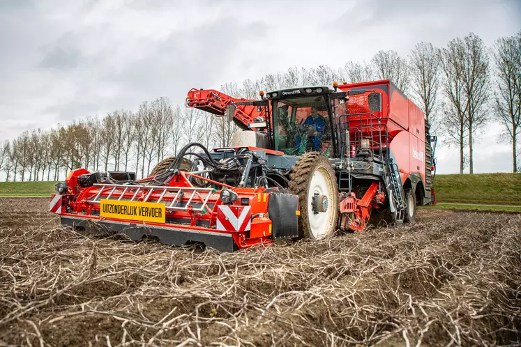 Arracheuse de pommes de terre automotrice Enduro Réussir Machinisme