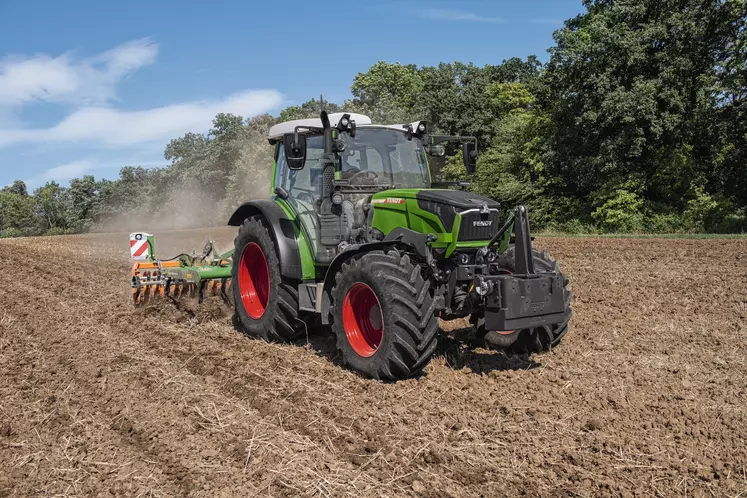 Tracteur Fendt 200 Vario Réussir Machinisme