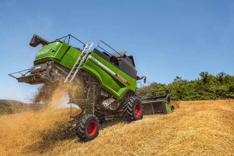 Fendt Moissonneuse-batteuse 5275 C SL Réussir machinisme