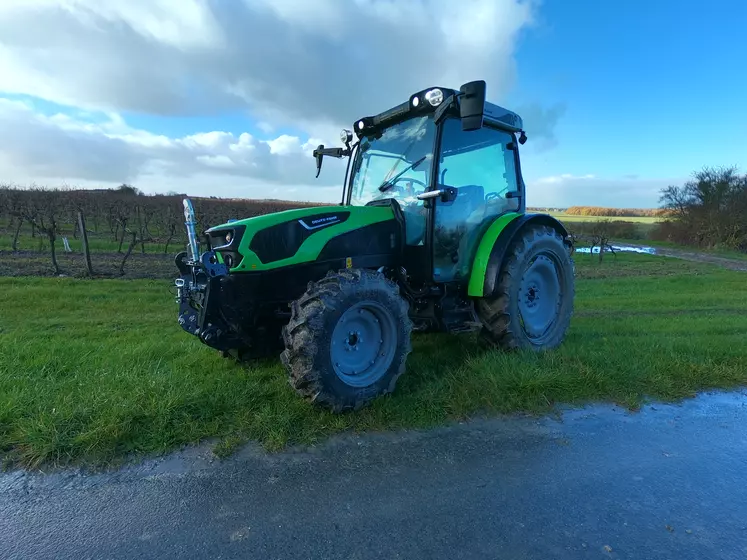 Tracteur Deutz-Fahr 5 D TTV 