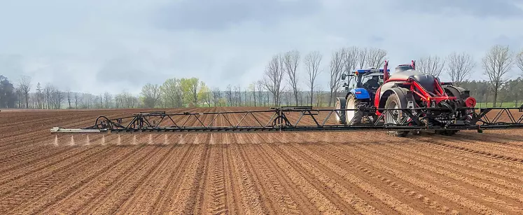 Horsch pulvé en bande Réussir Machinisme 