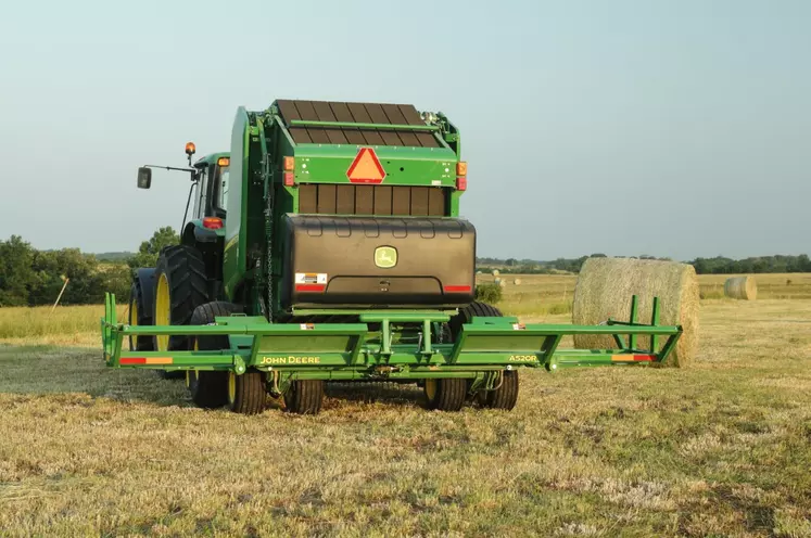 Groupeur de balles Réussir machinisme