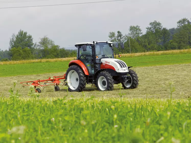 Retour Steyr France Réussir Machinisme 