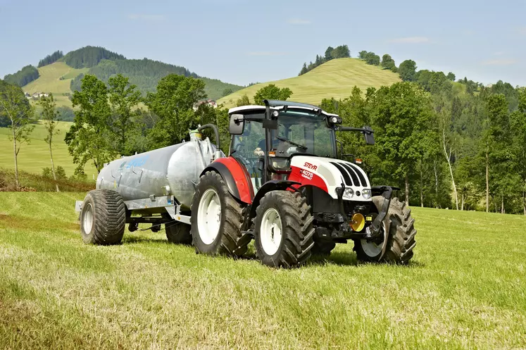 Retour Steyr France Réussir Machinisme 