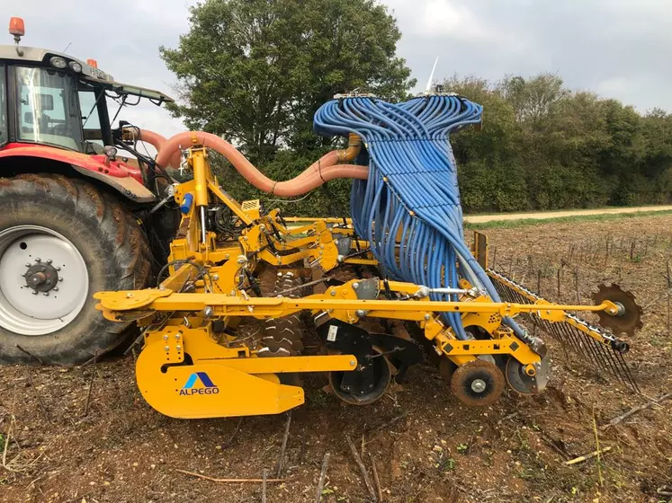 Préparateur de semis Alpego Maratona MK avec rouleau Packer et rampe de semis à disques