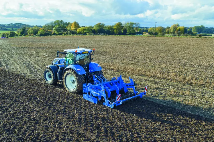 New Holland Maschio Gaspardo herse rotative décompacteur partenariat Réussir Machinisme