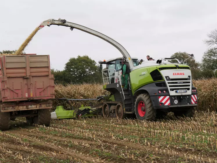 Claas Jaguar 990 Terra Trac Réussir Machinisme