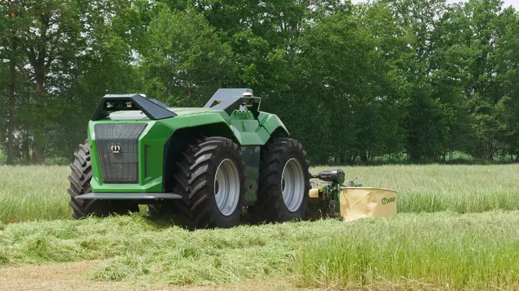 Krone et Lemken ont développé un tracteur autonome.