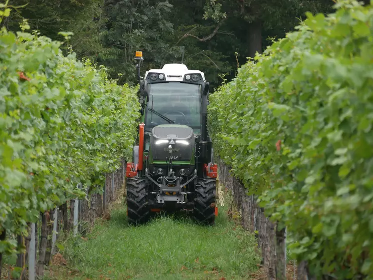 Fendt 200 VFP Vario Réussir machinisme