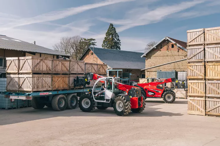 Les chargeurs télescopiques Massey Ferguson sont équipés d'une transmission hydrostatique. © Massey Ferguson