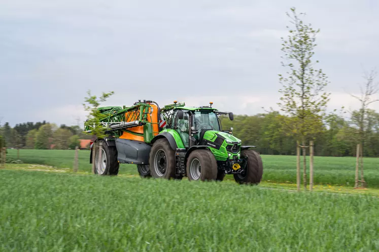 Les nouveaux tracteurs de la série Deutz-Fahr 6 TTV abritent une transmission développée et fabriquée par le groupe SDF.